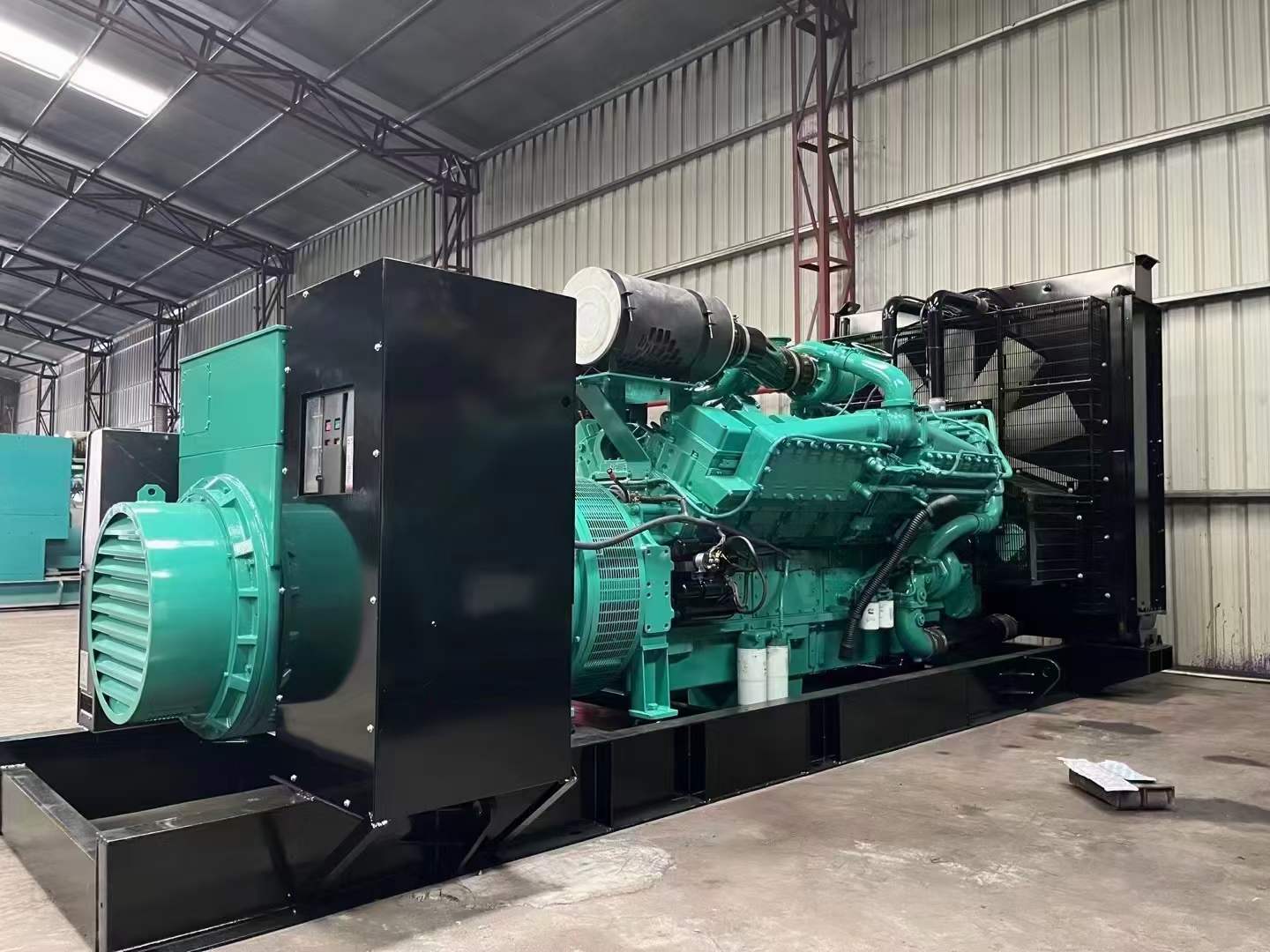 泗县如何降低 800kW 柴油发电机输出电流的波动？