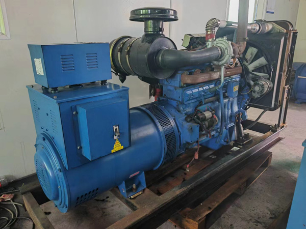 泗县100kW柴油发电机组使用多级机油有哪些优缺点？